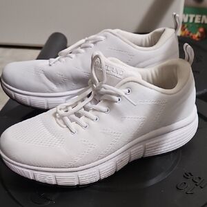 Kirkland Signature Men's All-White Lightweight Sneakers